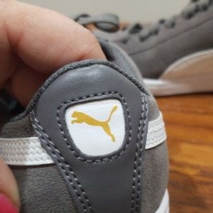 Puma Shoes - Grey suede puma sneaker Puma Shoes - Grey suede puma sneaker